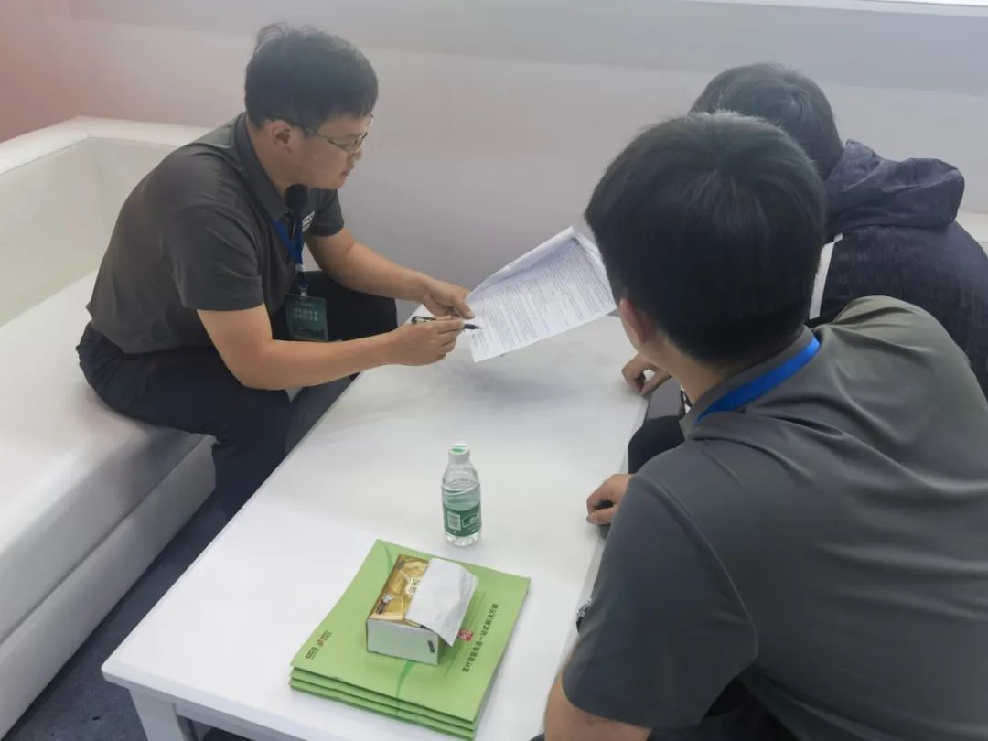 https://www.cn-amd.com/upload/ueditor/1715570486578481.jpg