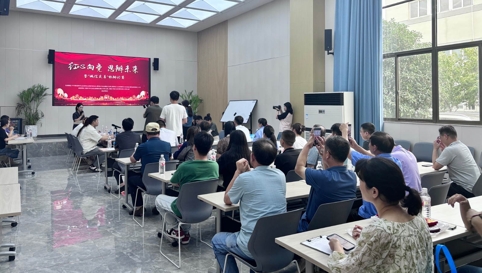 https://www.cn-amd.com/upload/ueditor/1723184712804004.jpg
