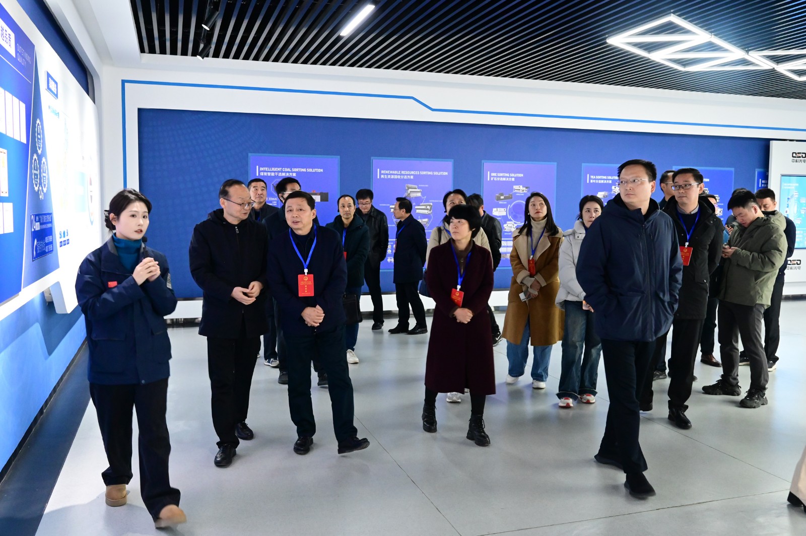 https://www.cn-amd.com/upload/ueditor/1734575451253135.jpg