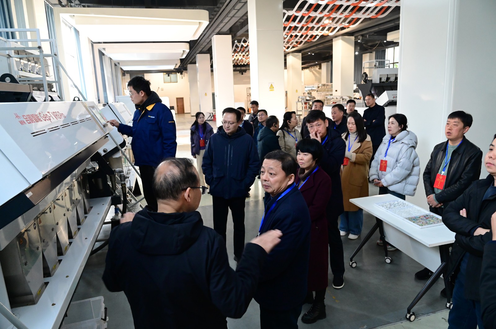 https://www.cn-amd.com/upload/ueditor/1734575536918255.jpg